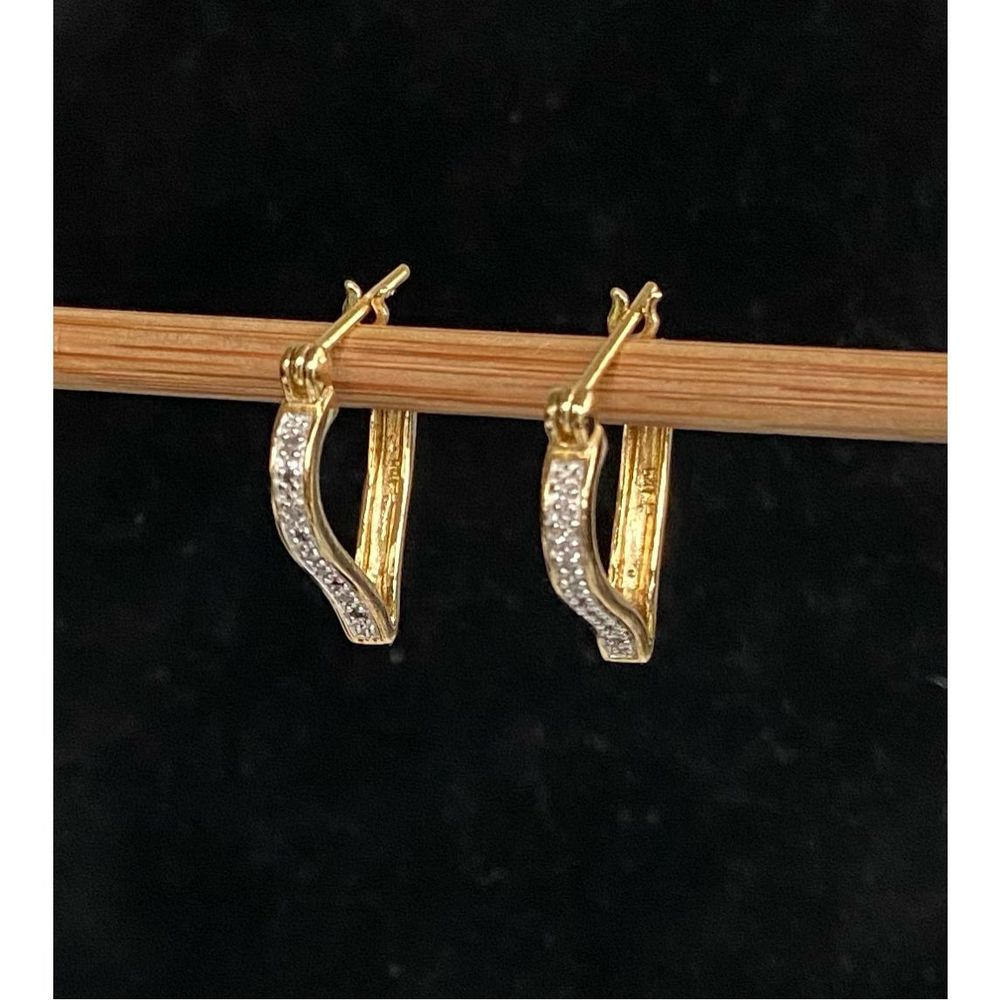 R# Adorable Gold Vermeil Heart Dangles - Picture 7 of 7
